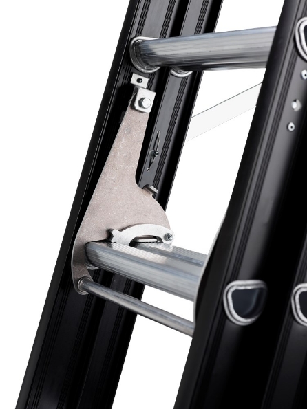 Afbeelding - https-www-ez-catalog-nl-Asset-5b35bd7010704231b5dcddefd3123265-ImageFullSize-ladder-mounter-usp-11-schommelhaak-jpg